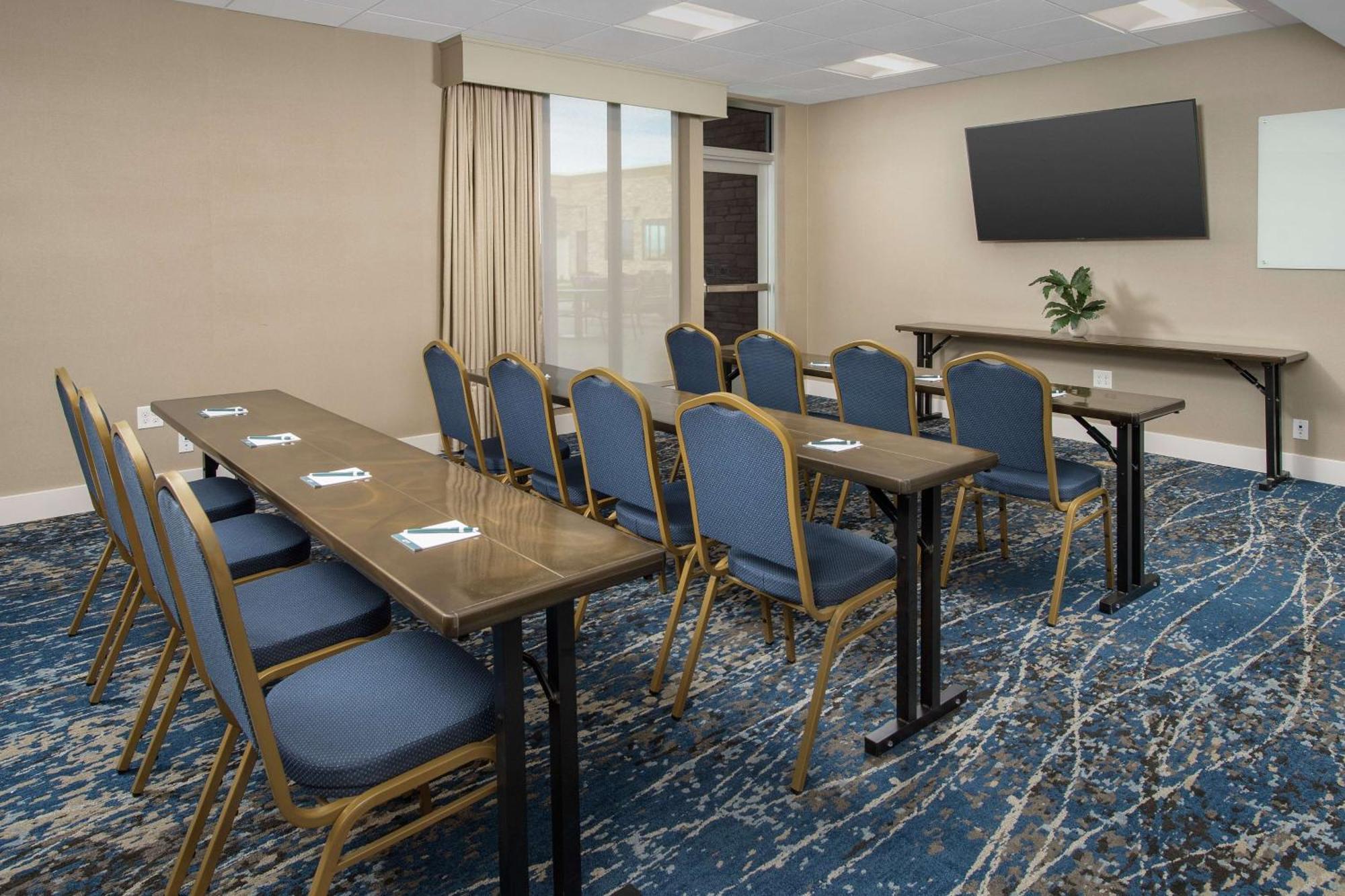 Tru By Hilton Denver Airport Tower Road Extérieur photo
